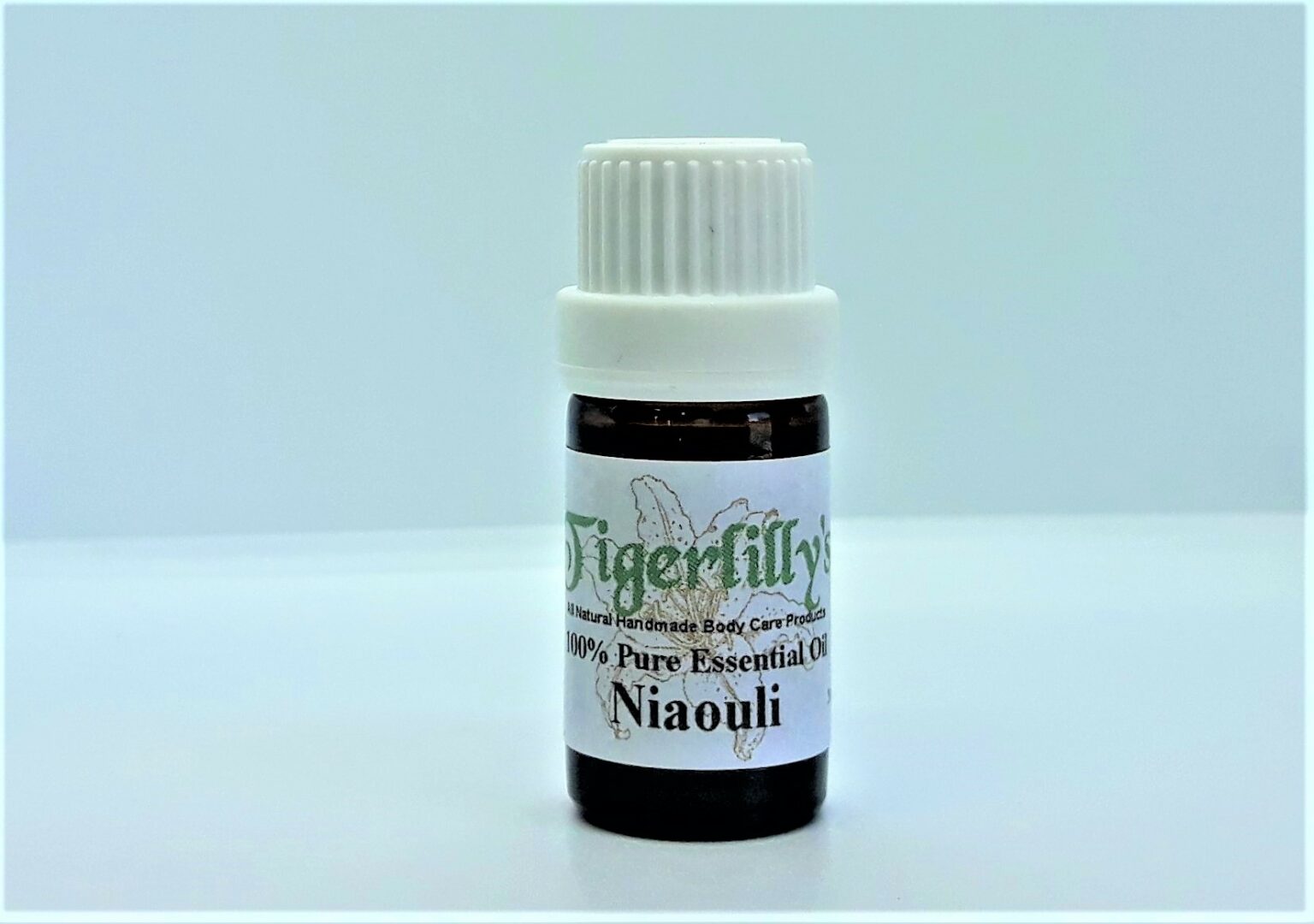 Niaouli Essential Oil - Organic - Tigerlilly's - Natural Skin Care ...